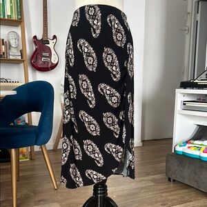 Free people mid black BoHo skirt S